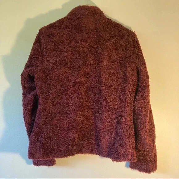 Pendleton Women's Fuzzy Jacket in Deep Burgundy - Picture 6 of 6